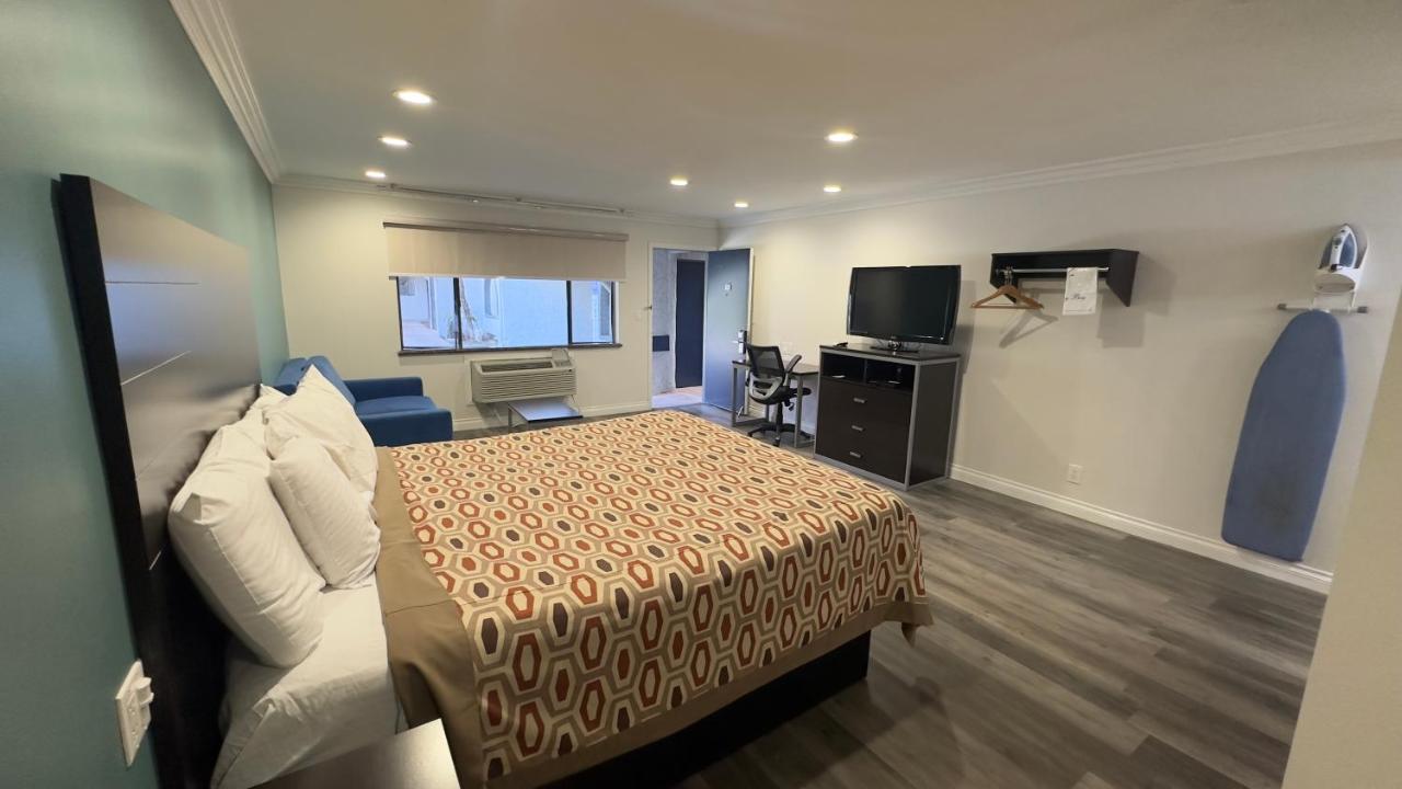 Garden And 3* Glendora