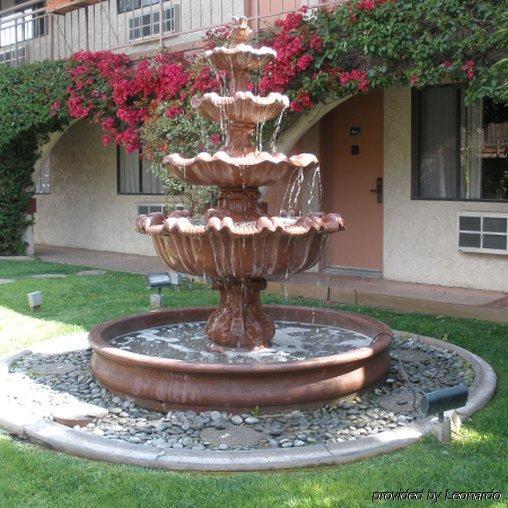Garden And Glendora